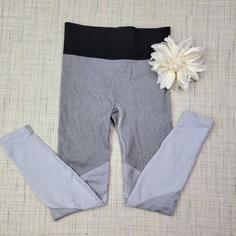Aerie Women's Chill Pay Move Colorblock Pull-On Leggings Gray Black Size Small